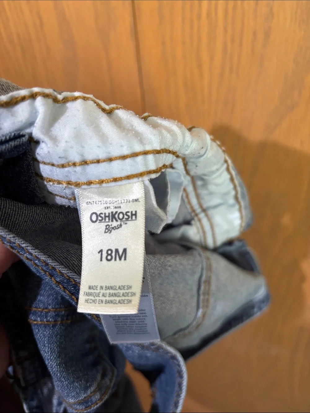 OshKosh B'gosh Classic Blue Denim kids 18 month bib Jeans Overalls snap legs